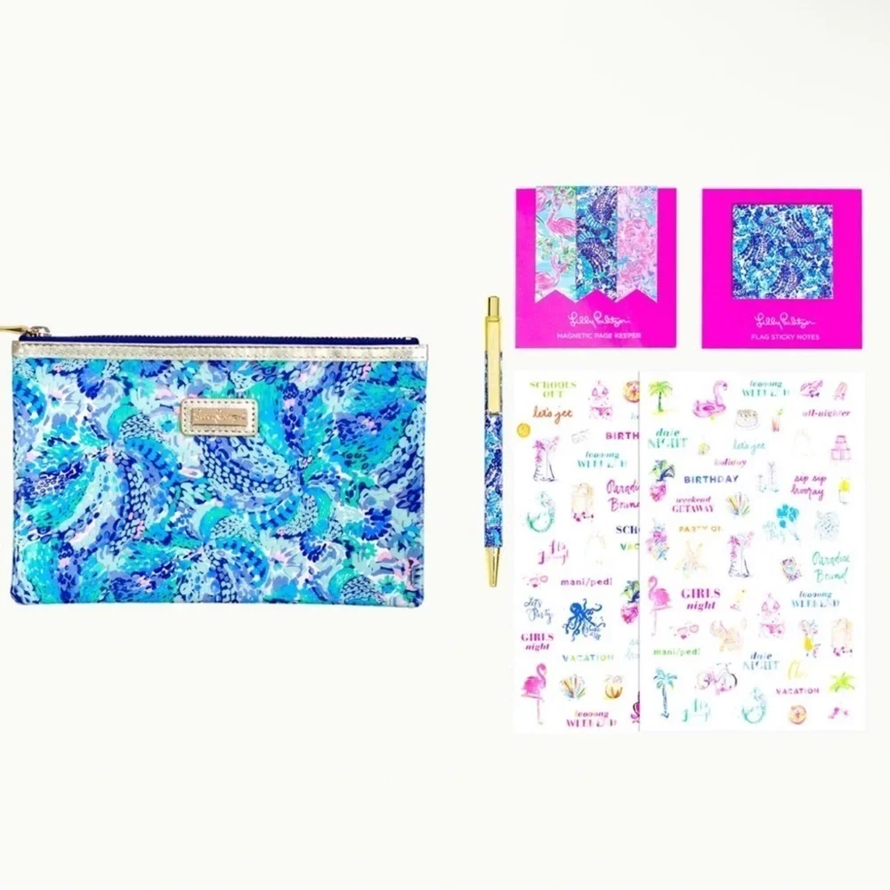 Lilly Pulitzer agenda bonus pack in print Wave after wave NWT